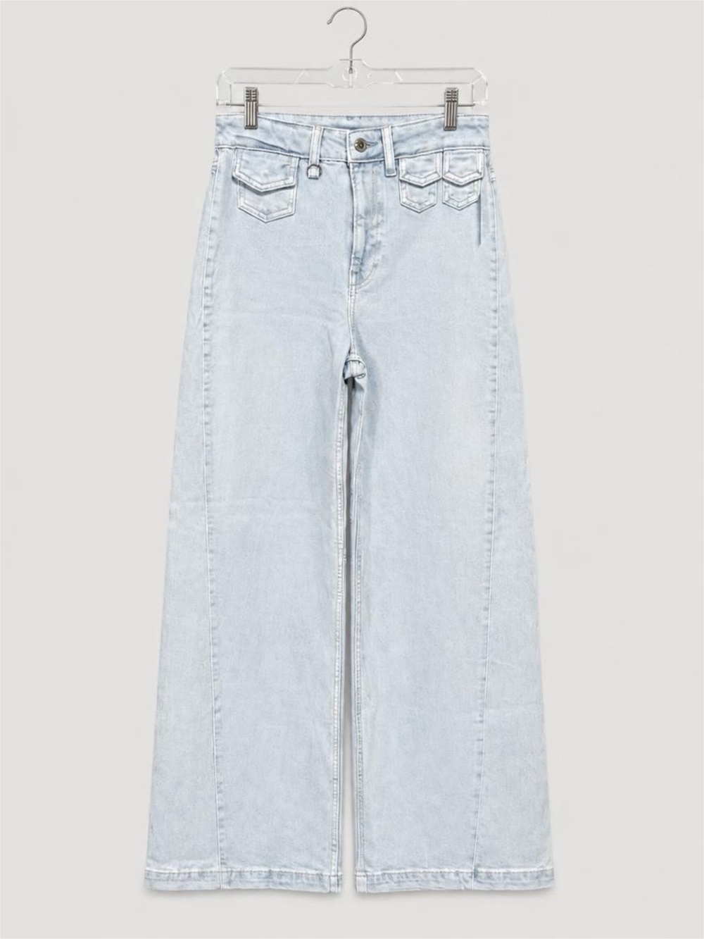 NWT Gap High-Rise Sky High Stride Light Blue Wide-Leg Jeans - 4 Petite